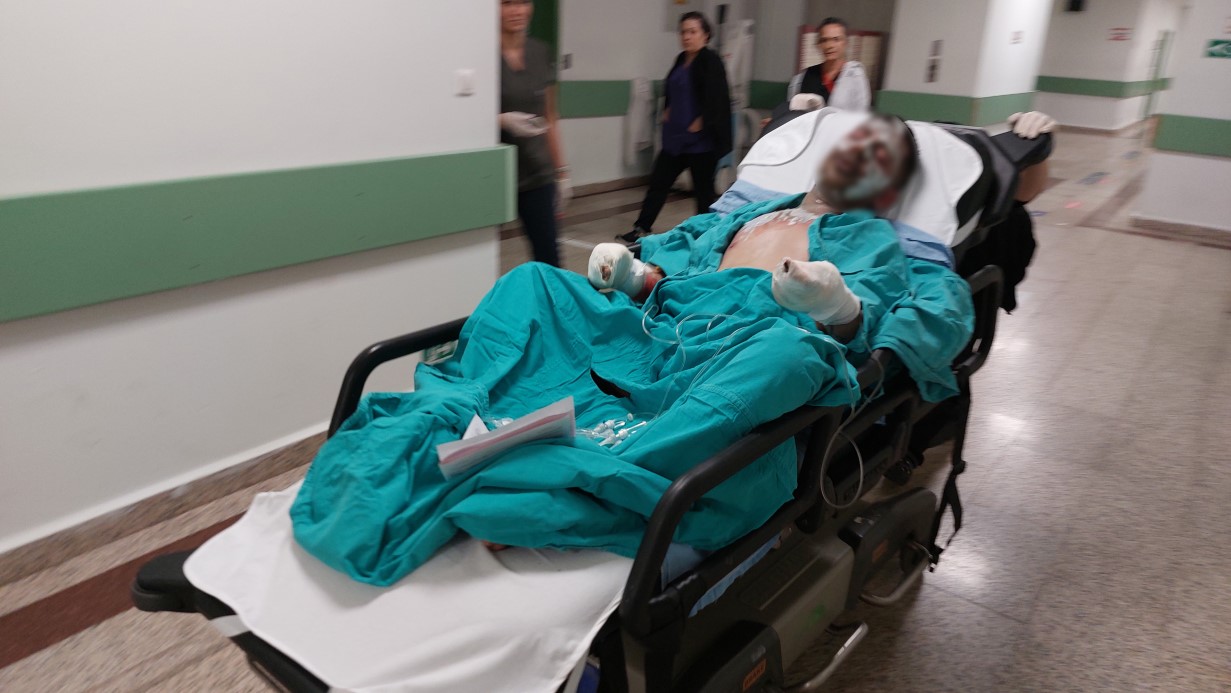 Yaktığı ateşe tiner döken genç ağır yaralandı